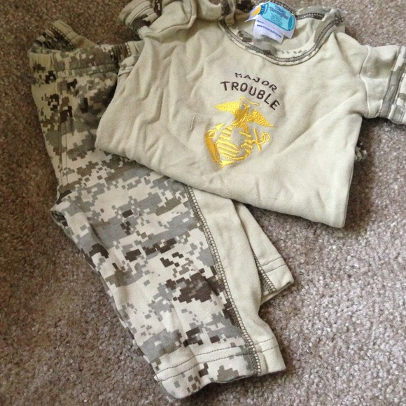 SOLD❌❌❌Camo onesie  and pant