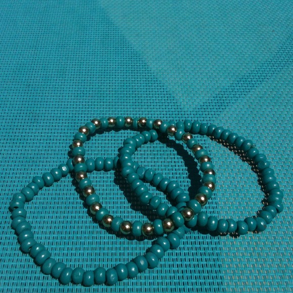 SOLD!!!!Savvy Bracelet Bundle - Picture 3 of 4