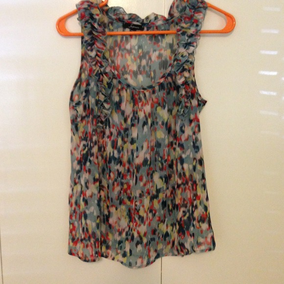 SOLD Watercolor print ruffle tank
