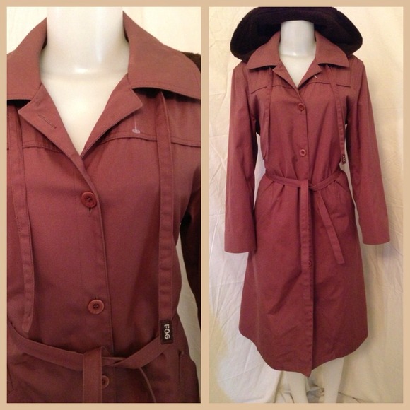 🎀 Beautifully Lined London Fog Trench 🐝 - Picture 4 of 4