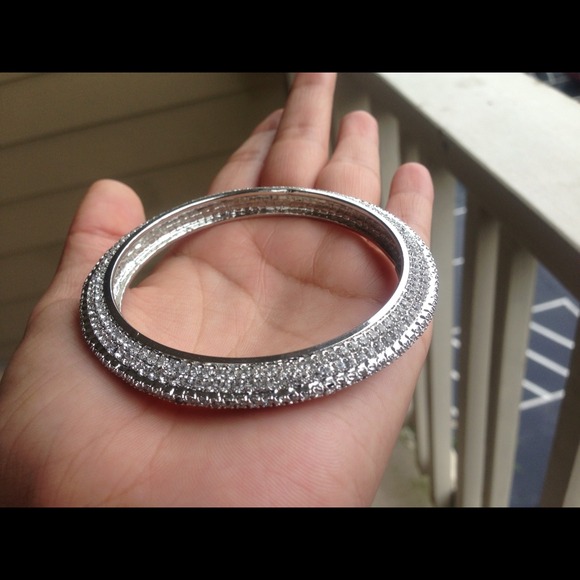 Bangles - Picture 2 of 3