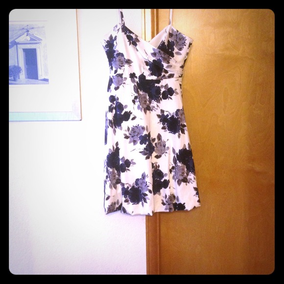 White with navy flowers dress