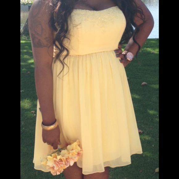 David's Bridal Strapless Canary Chiffon Dress