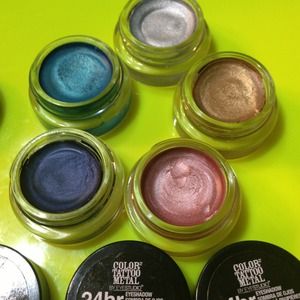 Bundle Maybelline color tattoo metal 24hr