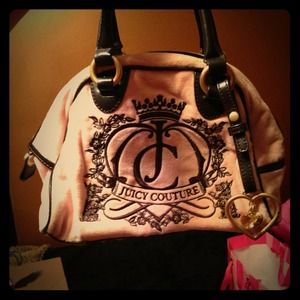 Juicy Couture purse practically new!