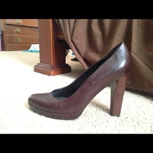 Nine West Brown Pumps