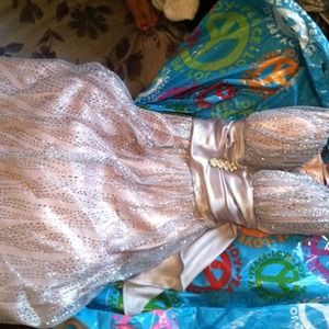 Prom dress or homecoming dress