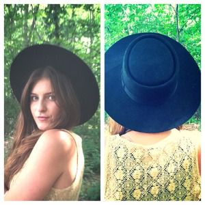 SOLD!!! ❌❌❌vintage wool hat
