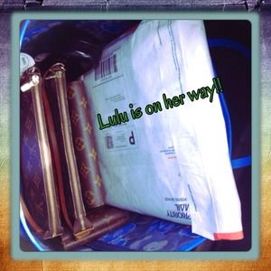 LULULEMON HEADING TO HER NEW HOME!