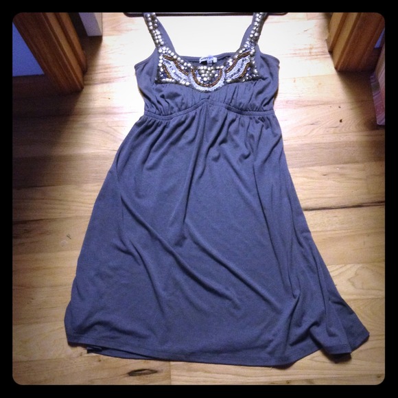 Gray dress