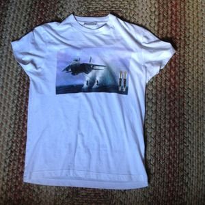 Unisex Prada T-Shirt/Perfect Condition