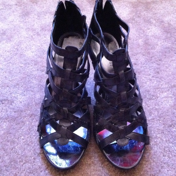 Trade w/ @charol78 - Nine West gladiator heels 8.5