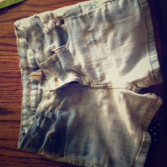 Denim des treat shorts