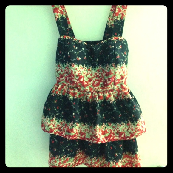 Floral top