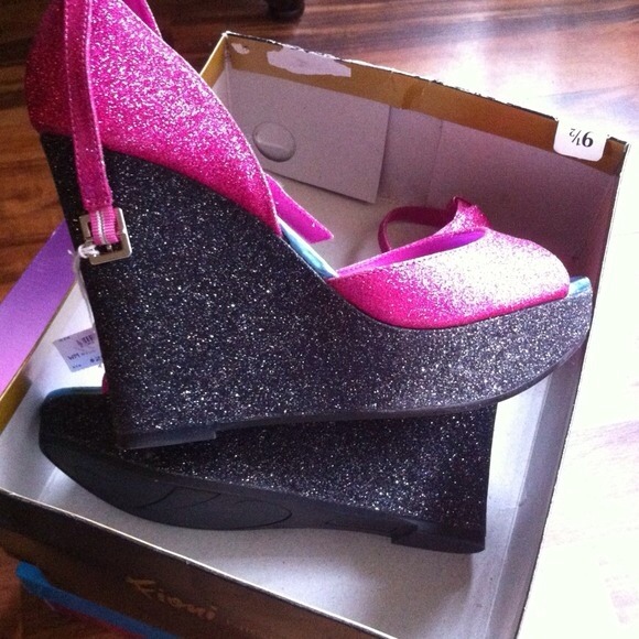 Fioni Night Wedge Heel! OVER 50% OFF!