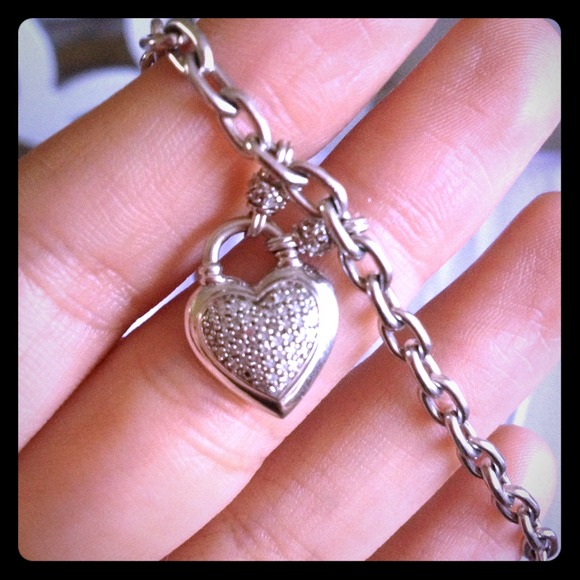 Sterling Silver bracelet with pave Diamond accent