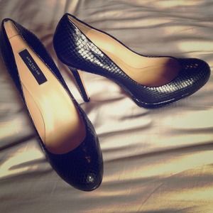 ◼Black snake skin◼ ANN TAYLOR heels!