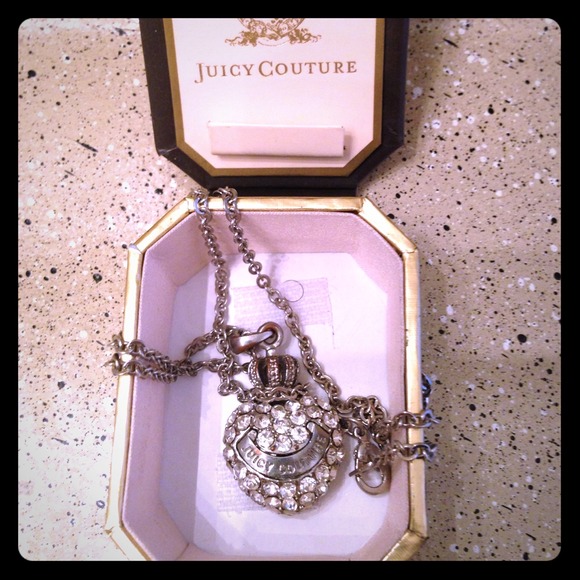 Juicy Couture Necklace. - Picture 1 of 1