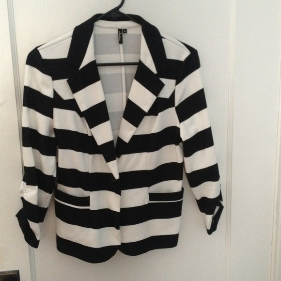 Stripped blazer