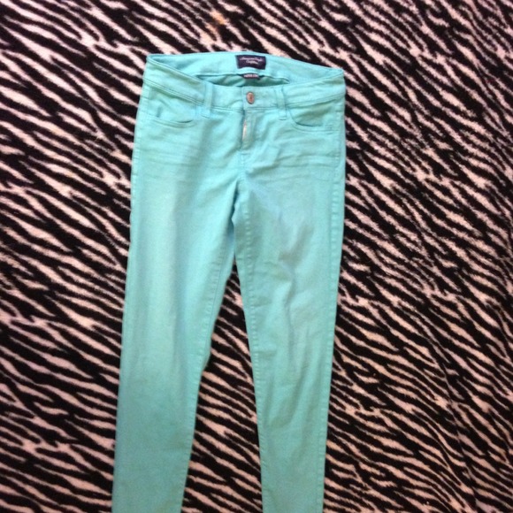 New American eagle jeans