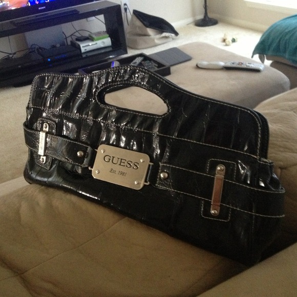 Black GUESS? Handle purse - Picture 2 of 4