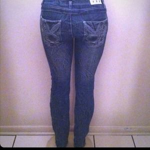 Playboy jeans !