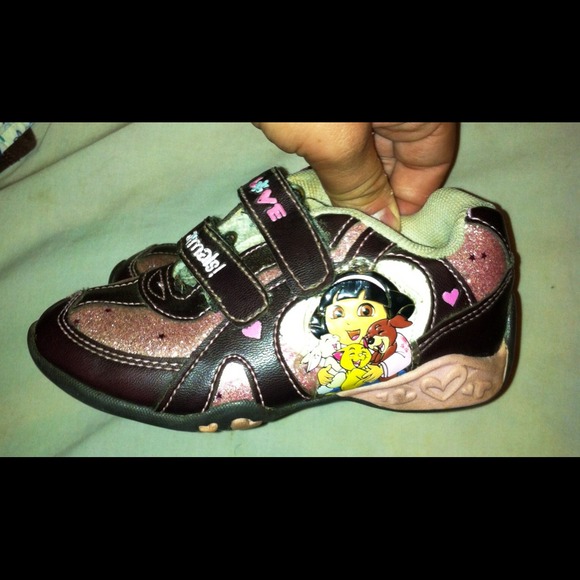 Traded - Picture 2 of 3