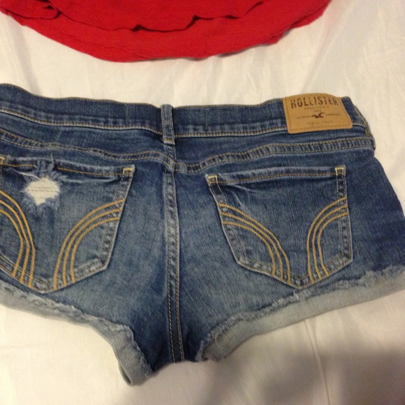 Hollister denim short shorts. - Picture 2 of 3