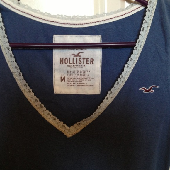 Blue Hollister V-neck Tee - Picture 2 of 2