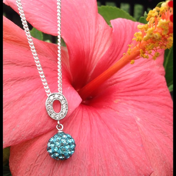 π2xHOST PICKπ925 Silver Blue Crystal Necklace - Picture 3 of 3