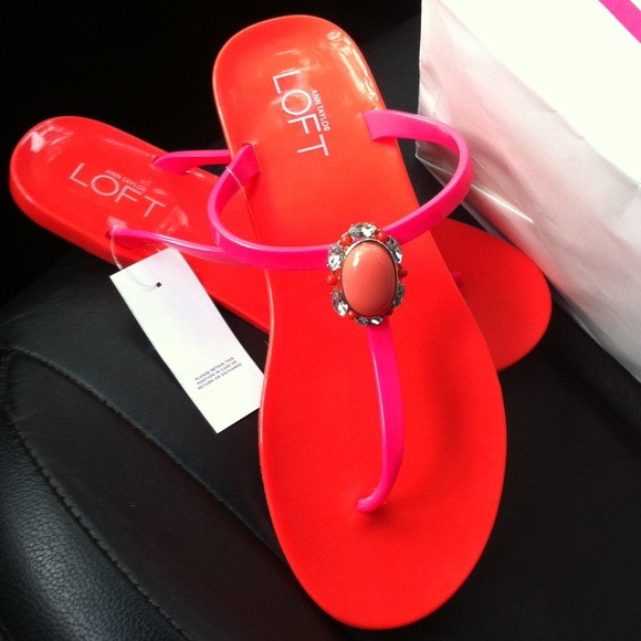 Ann Taylor loft sandals