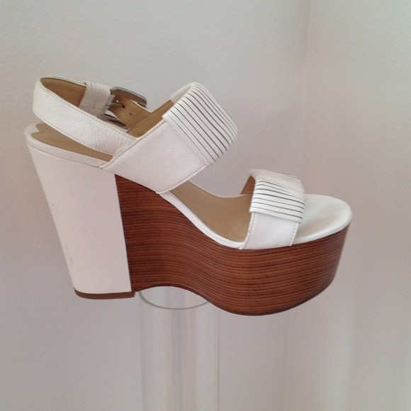 Via Spiga white leather platforms - Picture 3 of 4