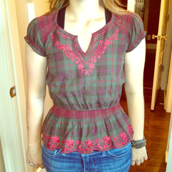 Plaid Papaya Blouse with Floral Stitching - Picture 1 of 4
