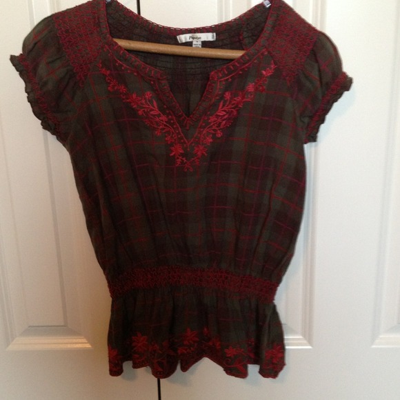 Plaid Papaya Blouse with Floral Stitching - Picture 2 of 4