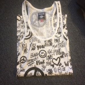 ✋SOLD✋NWOT VS PINK Tank! XS