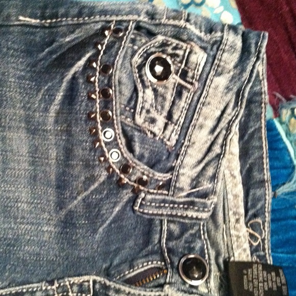 Premiere skinny jeans. Rue 21 - Picture 3 of 4