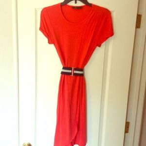 Reduced!BCBG Dress! Great color! Belt included!