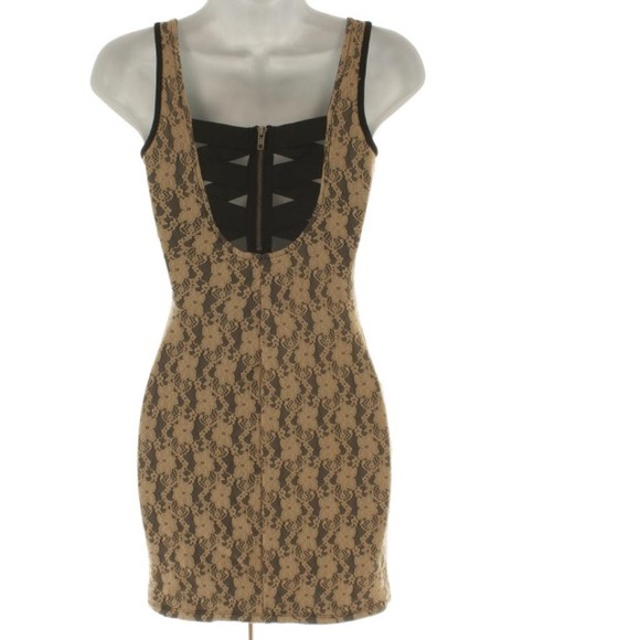 Nude lace dress/bondage top - Picture 2 of 4