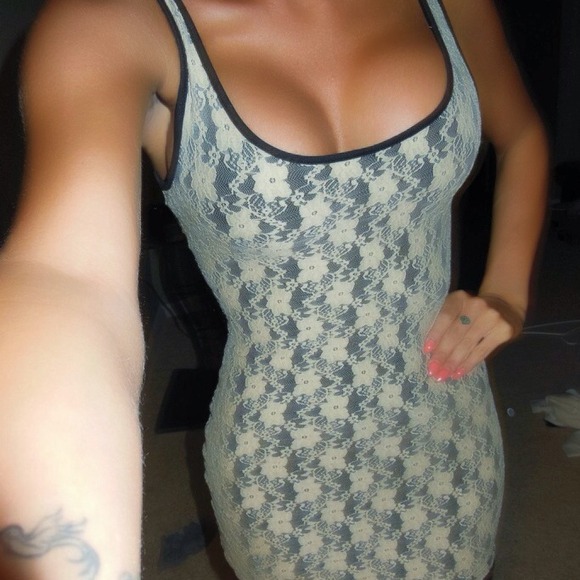 Nude lace dress/bondage top - Picture 4 of 4