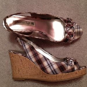 Plaid wedges