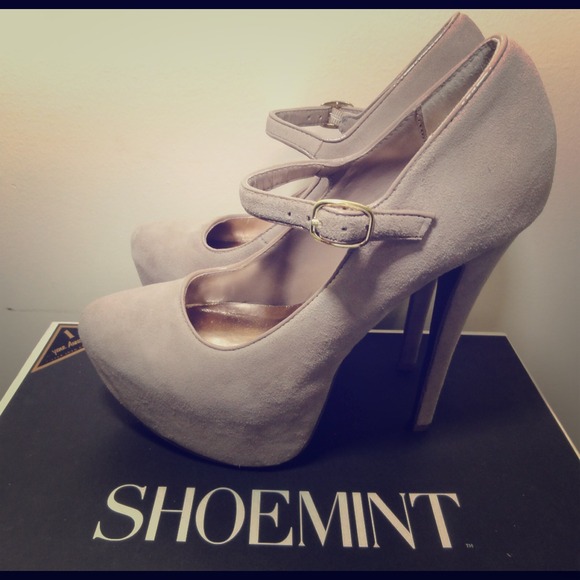 Shoemint Edith Blush Heels - Picture 1 of 3