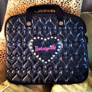 Betsey Johnson laptop tote