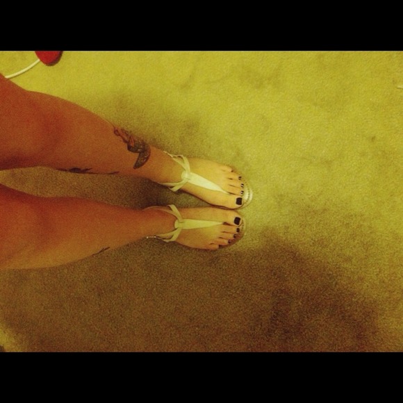 Sandals - Picture 2 of 2