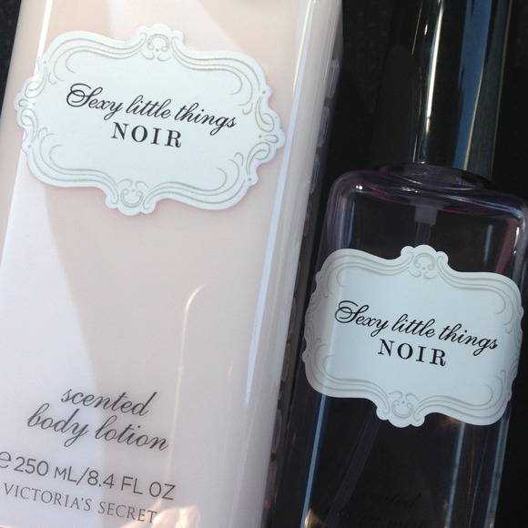 New!  Victoria Secret Bundle