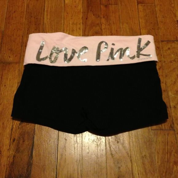 ❌TRADED! Victoria's Secret Pink Yoga shorts