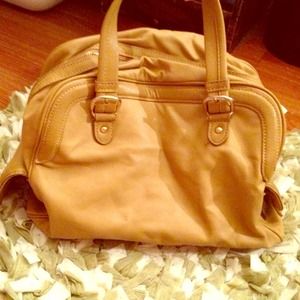 Caramel purse