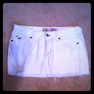 White denim skirt