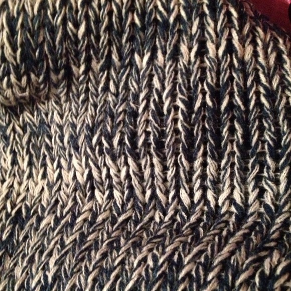 *SOLD* @sbpv - Picture 2 of 2