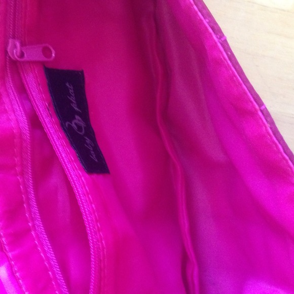 NWOT Fuchsia Satin Purse - Picture 4 of 4