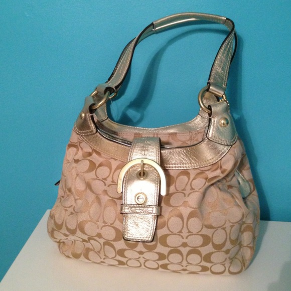 Coach Handbags - Coach Purse